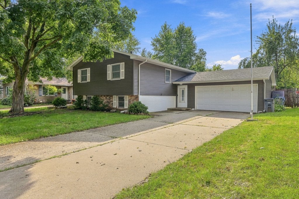 3330 Fairview Drive