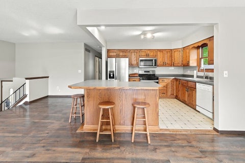 Tiny photo for 3330 Fairview Drive, Bettendorf, IA 52722 (MLS # 12762944)