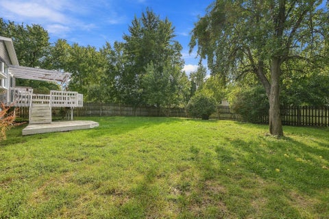 Tiny photo for 3330 Fairview Drive, Bettendorf, IA 52722 (MLS # 12762944)
