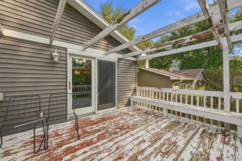 Tiny photo for 3330 Fairview Drive, Bettendorf, IA 52722 (MLS # 12762944)
