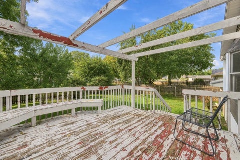 Tiny photo for 3330 Fairview Drive, Bettendorf, IA 52722 (MLS # 12762944)