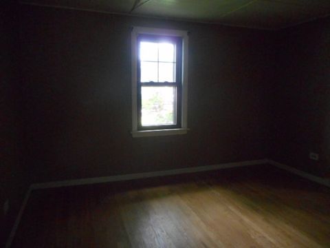 Tiny photo for 2743 Bellwood Avenue, Melrose Park, IL 60164 (MLS # 12465347)