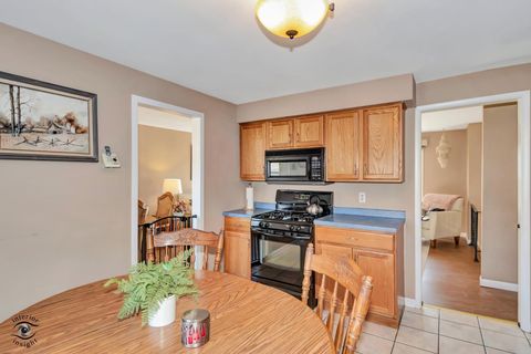 Tiny photo for 871 S Cheryl Lane, Kankakee, IL 60901 (MLS # 12598095)