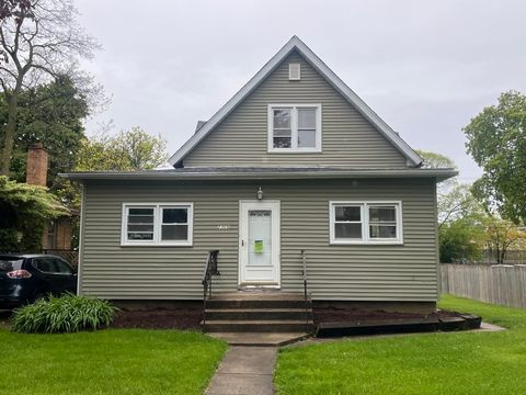 Single Family Residence in Zion IL 2305 Elisha Avenue.jpg