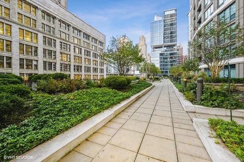 Tiny photo for 130 N Garland Court #4101, Chicago, IL 60602 (MLS # 12459491)
