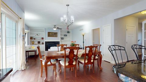 Tiny photo for 1709 E Horizon Lane, Urbana, IL 61802 (MLS # 12597154)