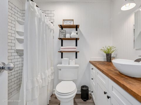 Tiny photo for 1S265 Dillon Lane, Villa Park, IL 60181 (MLS # 12506520)