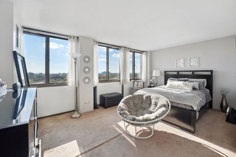 Tiny photo for 4800 S Lake Park Avenue #1612, Chicago, IL 60615 (MLS # 12509615)