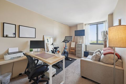 Tiny photo for 4800 S Lake Park Avenue #1612, Chicago, IL 60615 (MLS # 12509615)