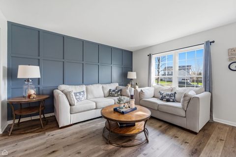 Tiny photo for 617 Brita Trail, Minooka, IL 60447 (MLS # 12613604)