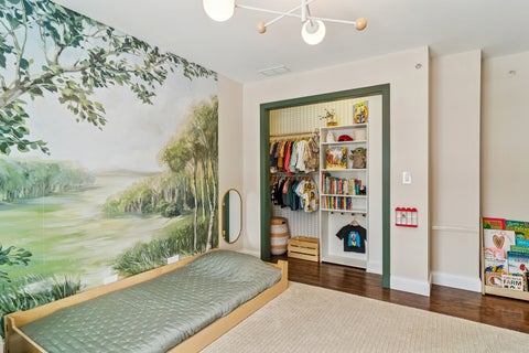 Tiny photo for 302 N Elm Street, Mount Prospect, IL 60056 (MLS # 12746829)