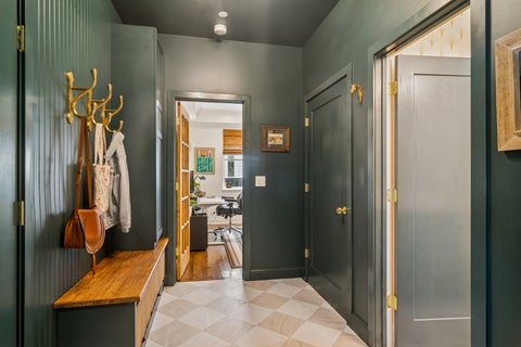 Tiny photo for 302 N Elm Street, Mount Prospect, IL 60056 (MLS # 12746829)