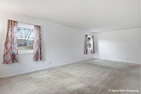 Tiny photo for 2936 witchwood Lane, Waukegan, IL 60087 (MLS # 12619601)