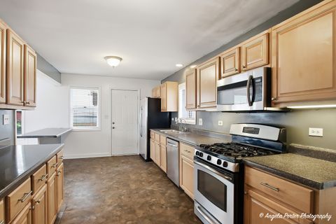 Tiny photo for 2936 witchwood Lane, Waukegan, IL 60087 (MLS # 12619601)