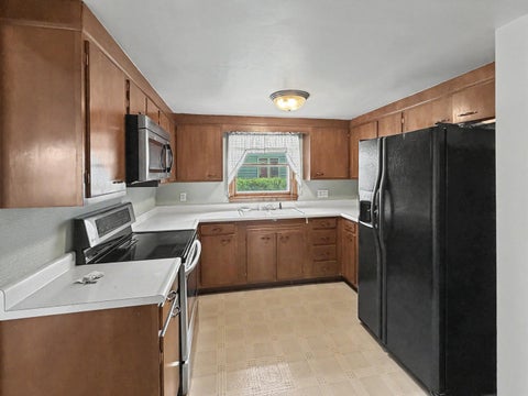 Tiny photo for 305 E Cherry Street #3, Watseka, IL 60970 (MLS # 12729379)