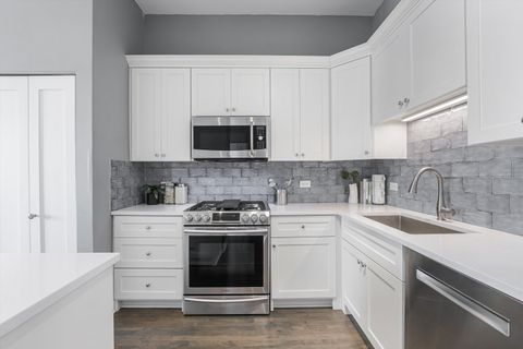 Tiny photo for 1529 S State Street #PH1, Chicago, IL 60605 (MLS # 12499567)