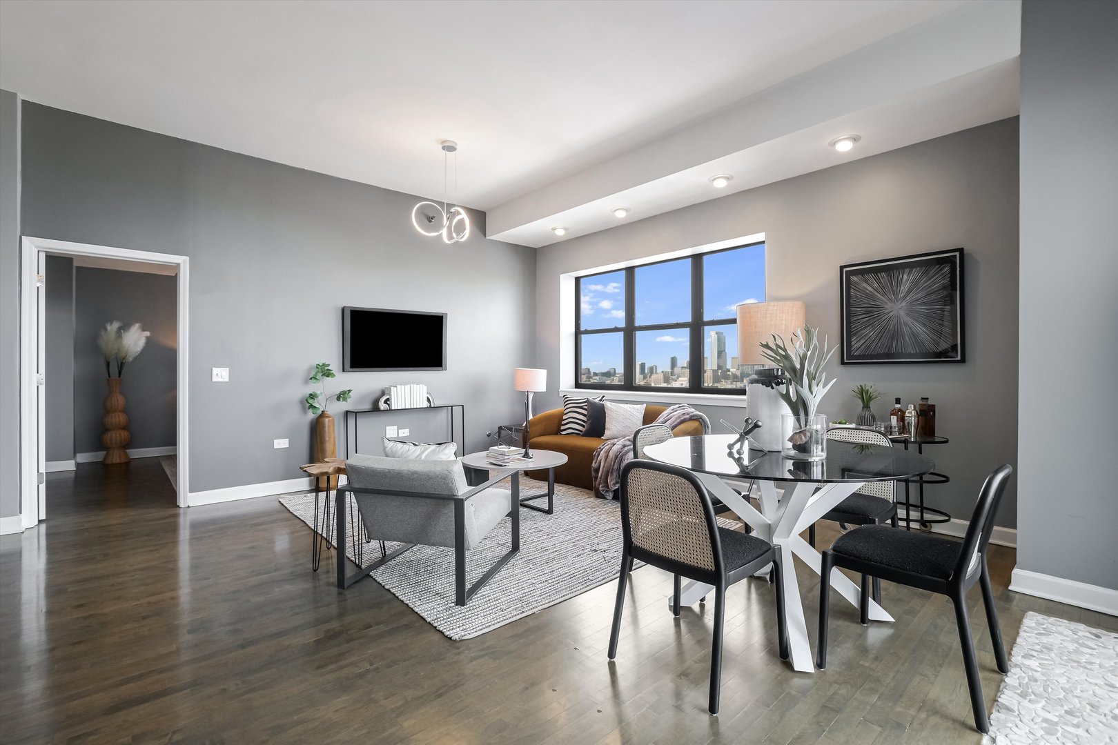 1529 S State Street PH1