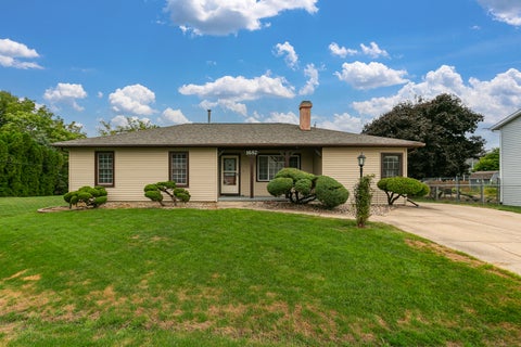 Photo of 1687 35th Avenue, East Moline, IL 61244 (MLS # 12756216)