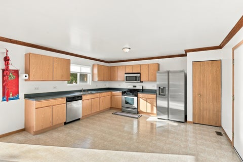 Tiny photo for 16408 Zausa Drive, Crest Hill, IL 60403 (MLS # 12773846)