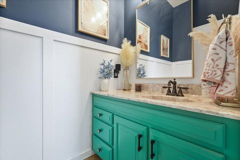 Tiny photo for 8 Stetson Drive, Bloomington, IL 61701 (MLS # 12508658)