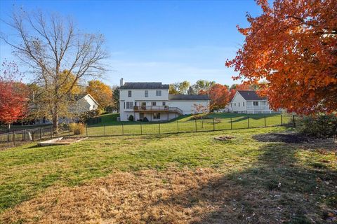 Tiny photo for 8 Stetson Drive, Bloomington, IL 61701 (MLS # 12508658)