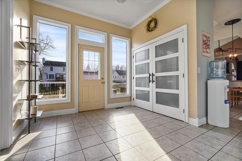 Tiny photo for 8 Stetson Drive, Bloomington, IL 61701 (MLS # 12508658)