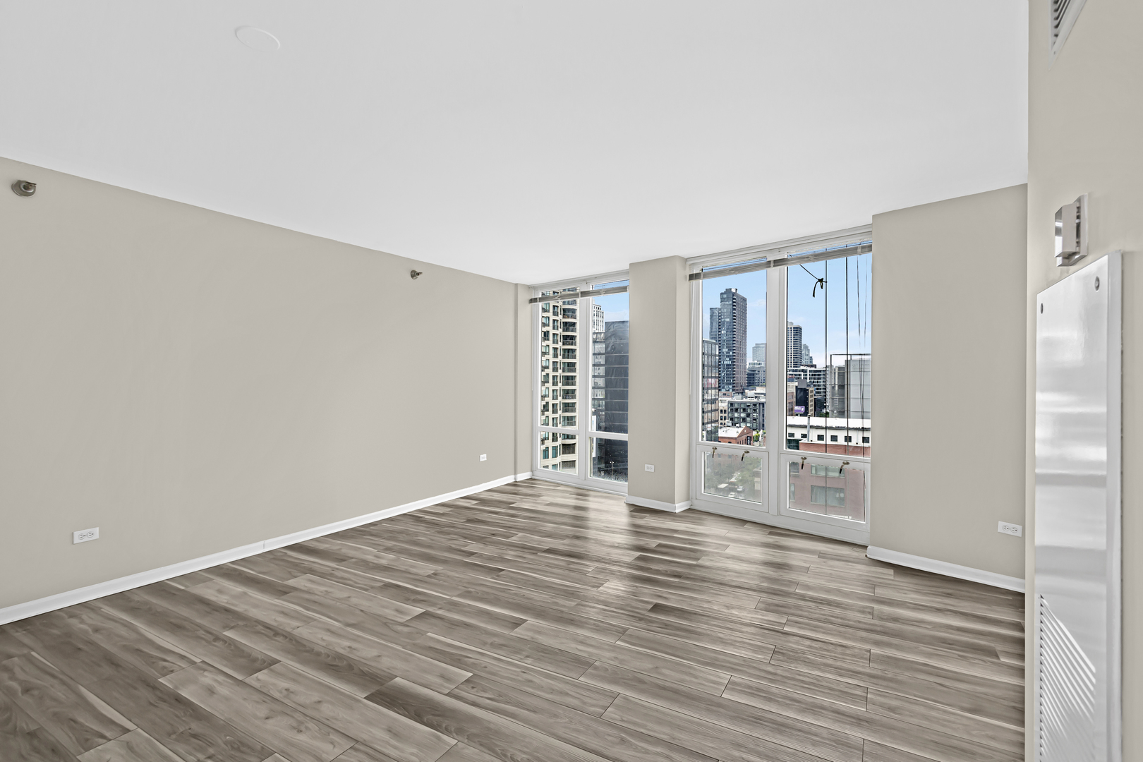 345 N La Salle Drive 1202