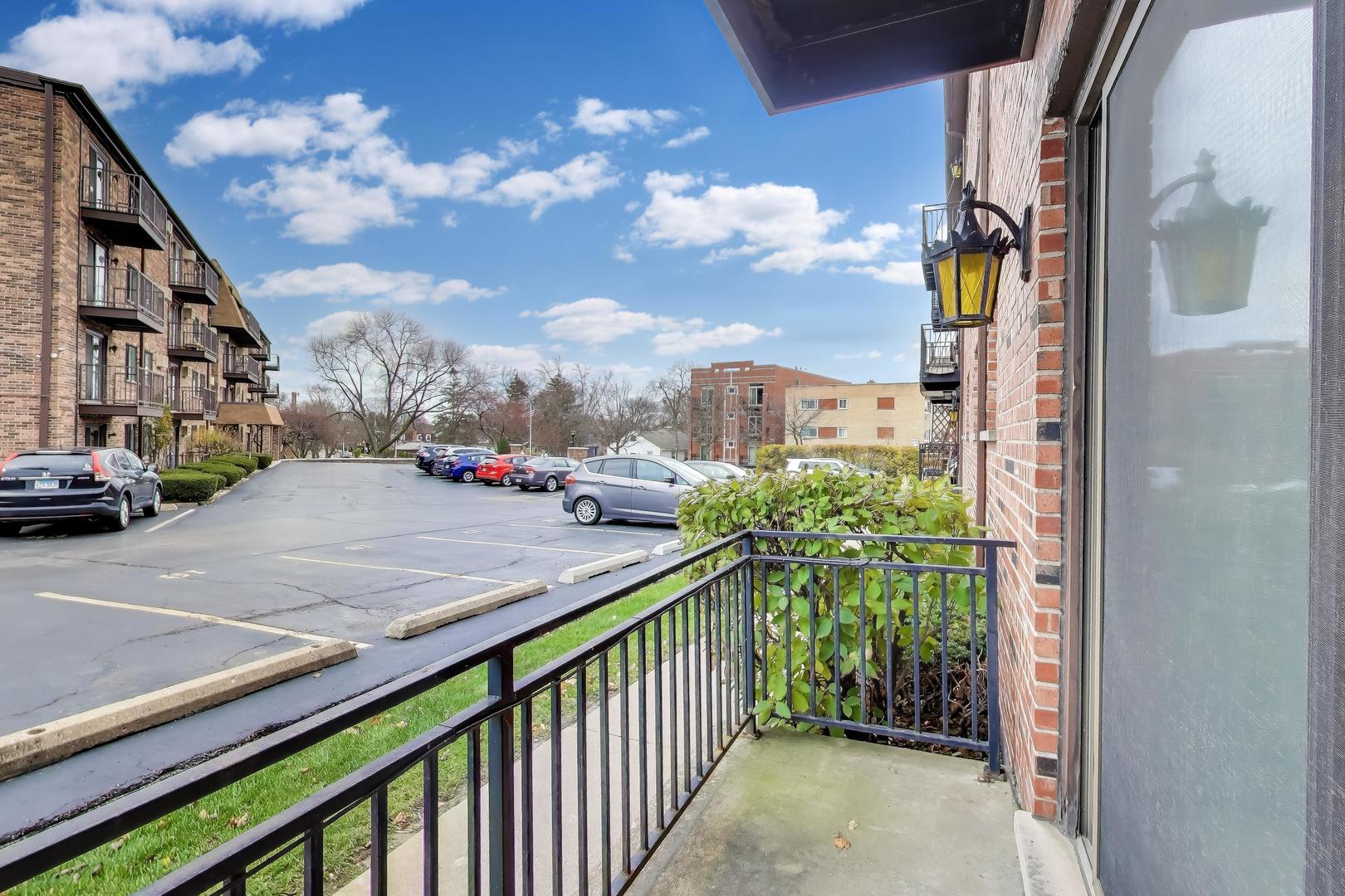 6820 W Raven Street 1B