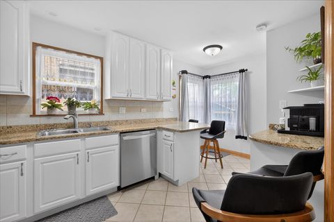Tiny photo for 8043 W Irving Park Road, Chicago, IL 60634 (MLS # 12632796)