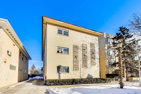 Photo of 306 Chicago Avenue #3N, Oak Park, IL 60302 (MLS # 12648758)
