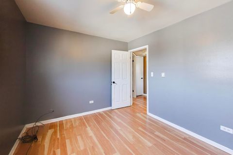 Tiny photo for 306 Chicago Avenue #3N, Oak Park, IL 60302 (MLS # 12648758)