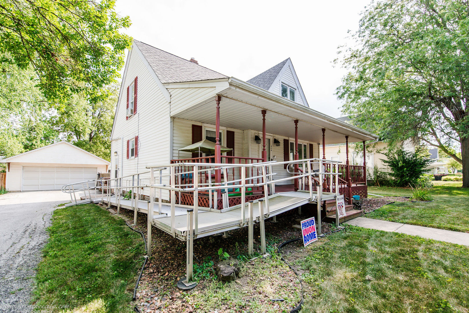404 E South Street
