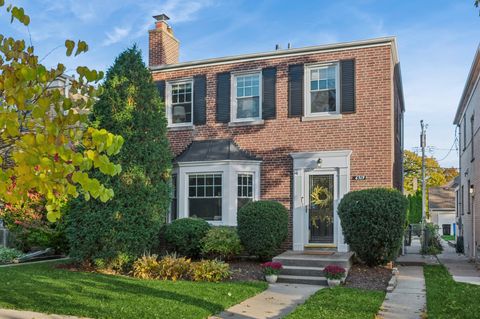 6319 N Le Mai Avenue Chicago IL 60646