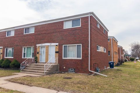 Photo of 1203 S 17th Avenue #A, Maywood, IL 60153 (MLS # 12592931)