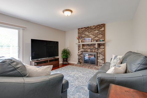 Tiny photo for 117 Annapolis Drive, Vernon Hills, IL 60061 (MLS # 12626858)