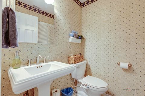 Tiny photo for 117 Annapolis Drive, Vernon Hills, IL 60061 (MLS # 12626858)