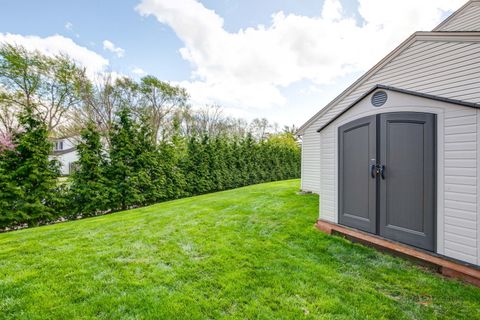 Tiny photo for 117 Annapolis Drive, Vernon Hills, IL 60061 (MLS # 12626858)