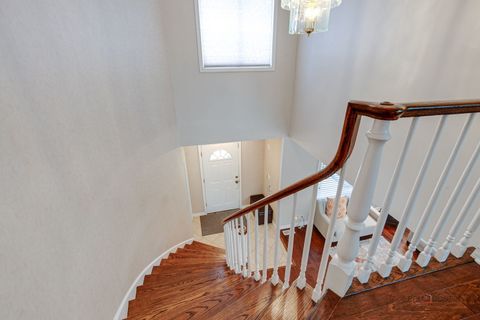 Tiny photo for 117 Annapolis Drive, Vernon Hills, IL 60061 (MLS # 12626858)