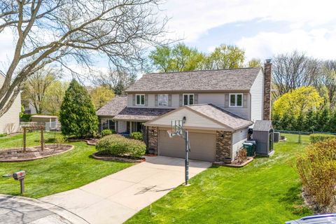 Tiny photo for 117 Annapolis Drive, Vernon Hills, IL 60061 (MLS # 12626858)