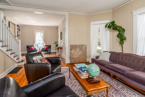 Tiny photo for 201 S Maple Street, Carbondale, IL 62901 (MLS # 12614519)