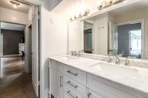 Tiny photo for 201 S Maple Street, Carbondale, IL 62901 (MLS # 12614519)