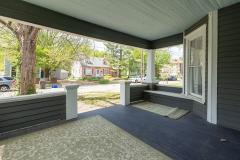 Tiny photo for 201 S Maple Street, Carbondale, IL 62901 (MLS # 12614519)