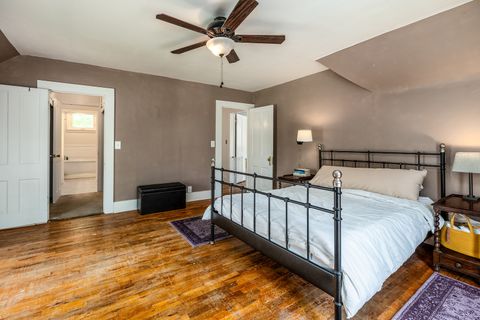 Tiny photo for 201 S Maple Street, Carbondale, IL 62901 (MLS # 12614519)