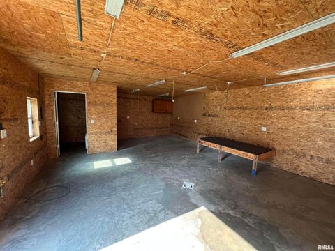 Tiny photo for 2417 1ST Street, Eldorado, IL 62930 (MLS # EB458998)