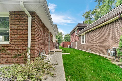 Tiny photo for 47 N Wabash Avenue, Glenwood, IL 60425 (MLS # 12701753)