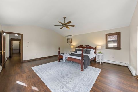 Tiny photo for 444 S Sleight Street, Naperville, IL 60540 (MLS # 12521847)