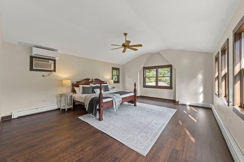 Tiny photo for 444 S Sleight Street, Naperville, IL 60540 (MLS # 12521847)