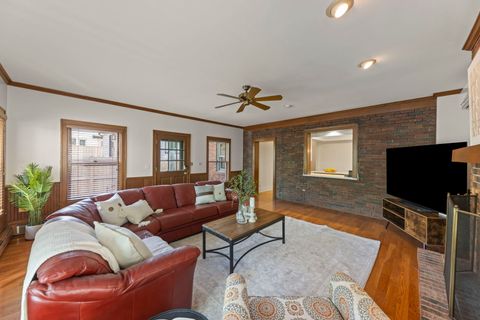 Tiny photo for 444 S Sleight Street, Naperville, IL 60540 (MLS # 12521847)