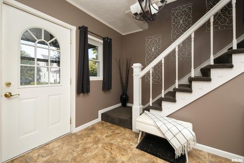 Tiny photo for 2821 LECLAIRE Street, Davenport, IA 52803 (MLS # QC4269029)