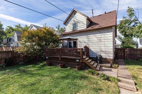 Tiny photo for 2821 LECLAIRE Street, Davenport, IA 52803 (MLS # QC4269029)